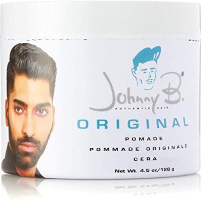 Cette pommade a une tenue légère. C'est le premier produit crée par Johnny B. à base d'huile de qualité, utilise de la vaseline blanche pour donner une brillance ultime aux coupe stylisée.