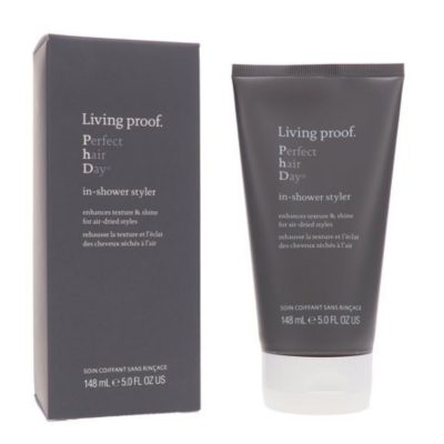 Living proof Perfect hair Day in-shower styler 148ml rehausse la texture et l'éclat des cheveux séchés à l'air. Ne laisse pas de résidus.