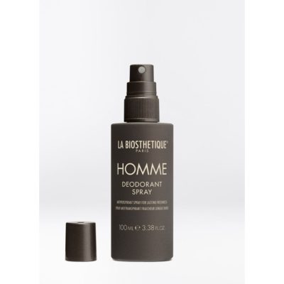 Homme déodorant spray Fraicheur un anti-transpirant haute performance qui offre jusqu'à 24 heures de protection contre la transpiration des aisselles.