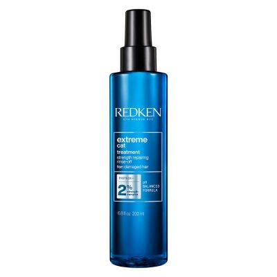 Traitement réparateur avec rinçage extreme cat Redken est un soin en spray pour cheveux abîmés. Avec protéines et formule de PH balancé.