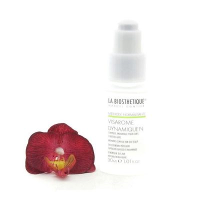 La Biosthetique methode energisante visarome dynamique EN Complexe aromatique energisant pour le soin du cuir chevelu.