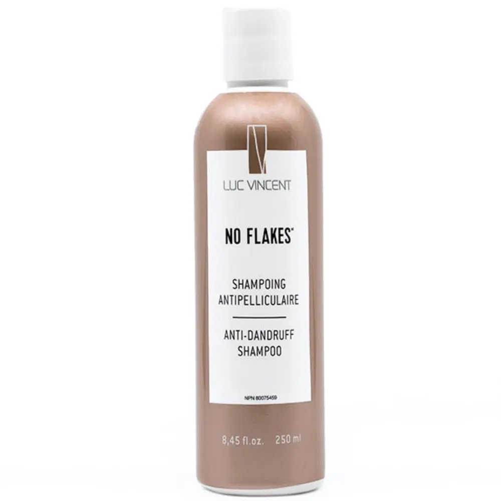 Le shampoing No Flakes aide à prévenir et à limiter la récurrence de pellicules et les symptômes associés aux pellicules : démangeaisons, irritation, desquamation et écaillement