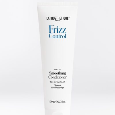 La Biosthetique Smoothing Conditioner revitalise et lisse sensiblement la structure des cheveux tenaces, tout en leur apportant douceur et forme durable.