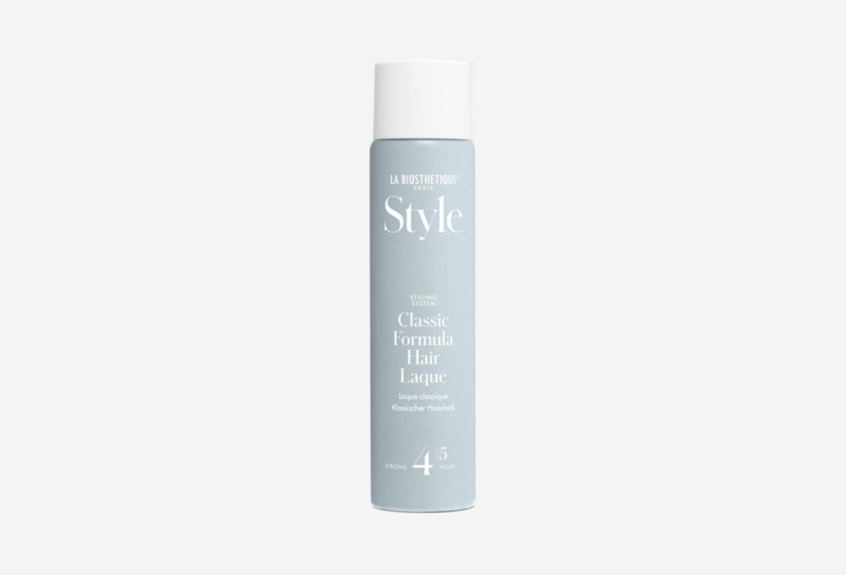 La Biosthetique Classic Formula Hair Laque apporte aux cheveux une tenue forte et flexible, ainsi que de la brillance et du volume.