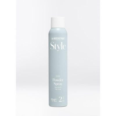 La Biosthetique Powder Spray coiffant sans silicone pour des cheveux volumineux et texturés. Pour rafraîchir votre style entre deux séances. Pour tous types de cheveux.
