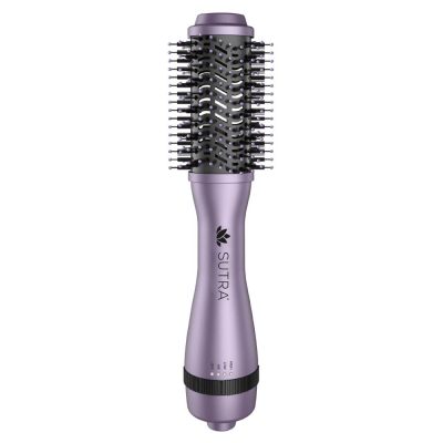 SUTRA Brosse soufflante professionnelle est un outil de séchage et de coiffage tout-en-un. Lissent et donnent du volume, pour des cheveux brillants.